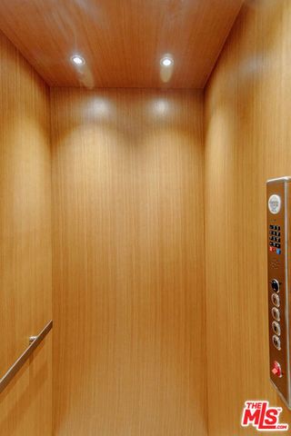 116 S Gretna Green Way, Los Angeles, CA 90049