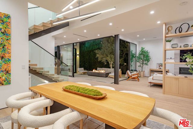 116 S Gretna Green Way, Los Angeles, CA 90049