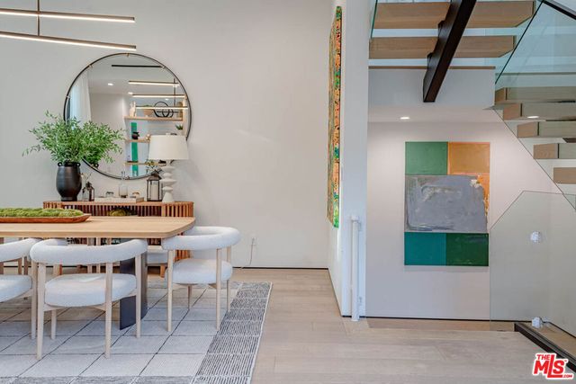 116 S Gretna Green Way, Los Angeles, CA 90049