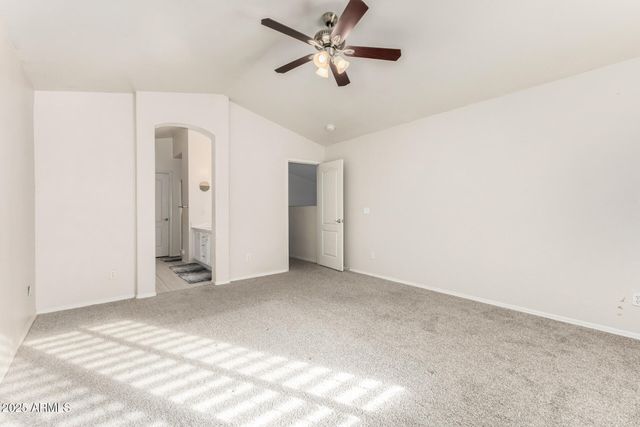 1711 W HARVARD Avenue, Gilbert, AZ 85233