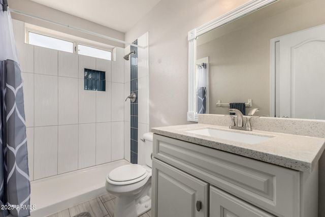 1711 W HARVARD Avenue, Gilbert, AZ 85233