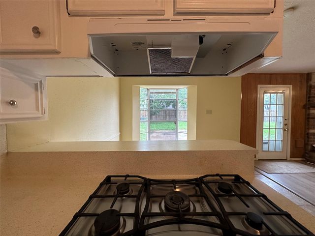 1937 Arcadia Drive, Sugar Land, TX 77498