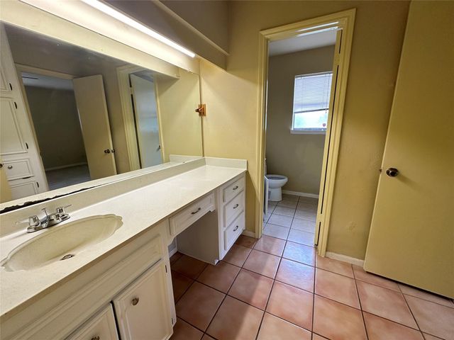 1937 Arcadia Drive, Sugar Land, TX 77498