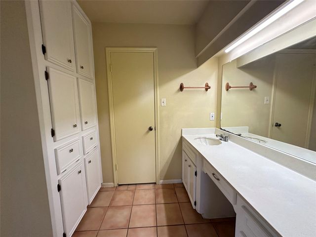 1937 Arcadia Drive, Sugar Land, TX 77498