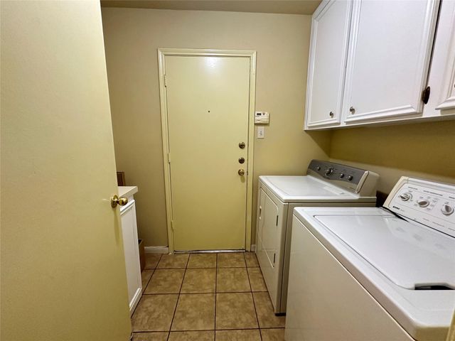 1937 Arcadia Drive, Sugar Land, TX 77498