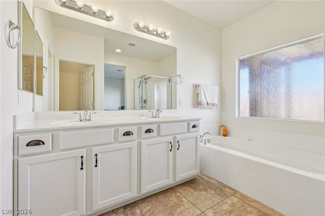 4780 Lorenzo Way, Pahrump, NV 89061