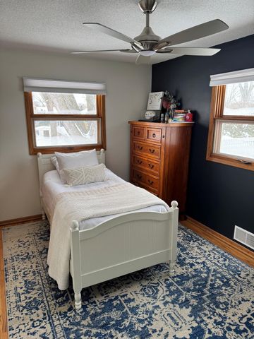 2405 11th Avenue NW, Rochester, MN 55901