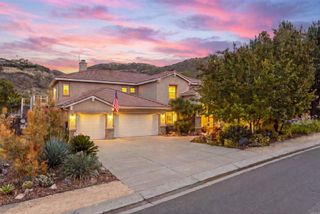 2494 San Clemente Avenue, Vista, CA 92084