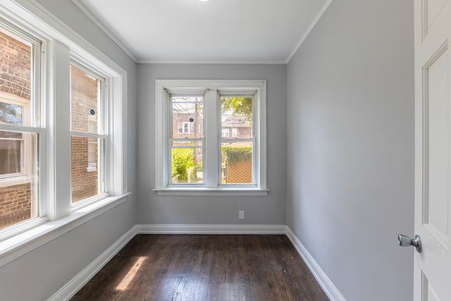 6954 S Maplewood Avenue 1R, Chicago, IL 60629