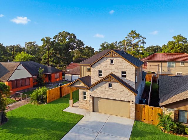 6613 Merry Lane, Houston, TX 77023