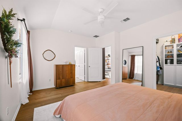 404 Buttercup Creek BLVD 20, Cedar Park, TX 78613