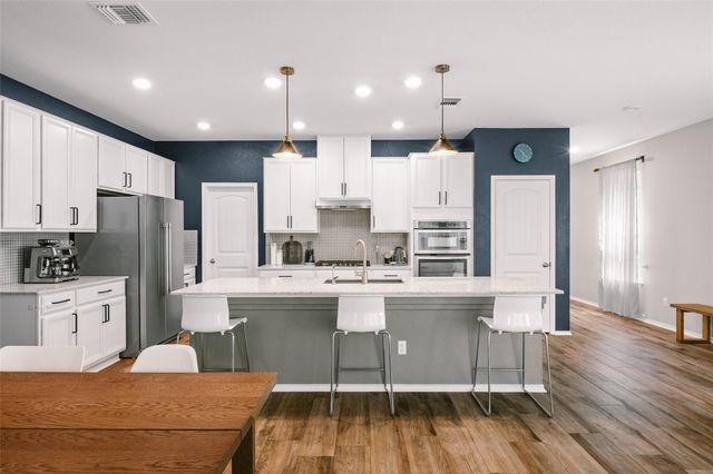 404 Buttercup Creek BLVD 20, Cedar Park, TX 78613