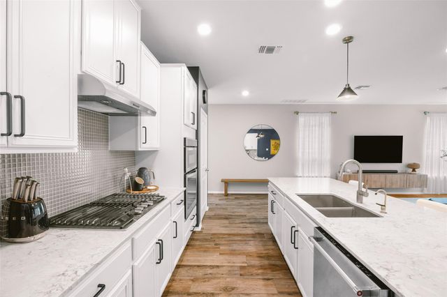 404 Buttercup Creek BLVD 20, Cedar Park, TX 78613