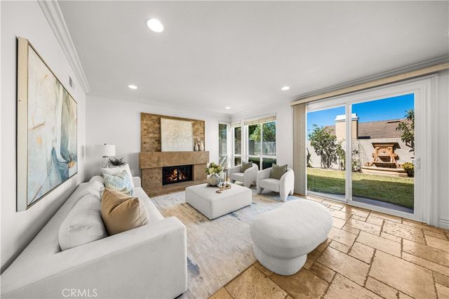 19151 Red Bluff Dr, Lake Forest, CA 92679
