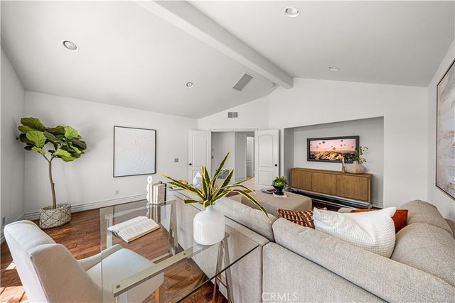 19151 Red Bluff Dr, Lake Forest, CA 92679