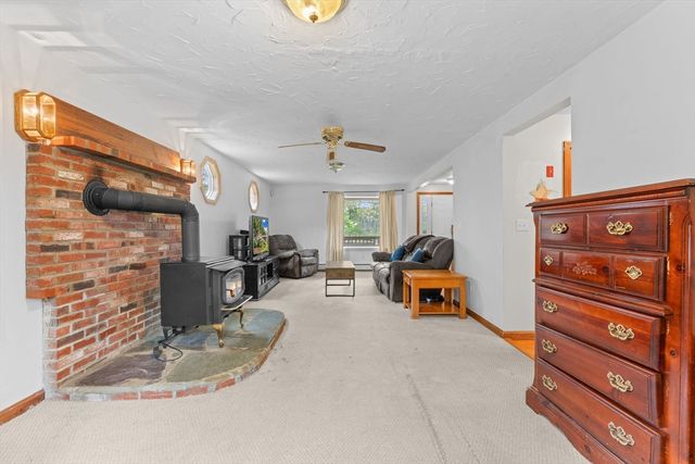 71 South Main Street, Carver, MA 02330