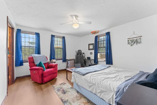 71 South Main Street, Carver, MA 02330