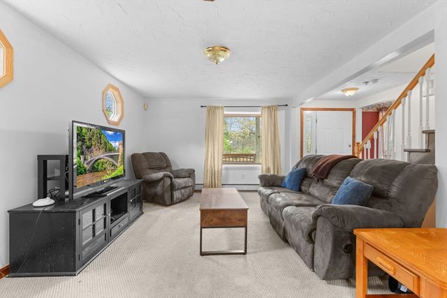 71 South Main Street, Carver, MA 02330