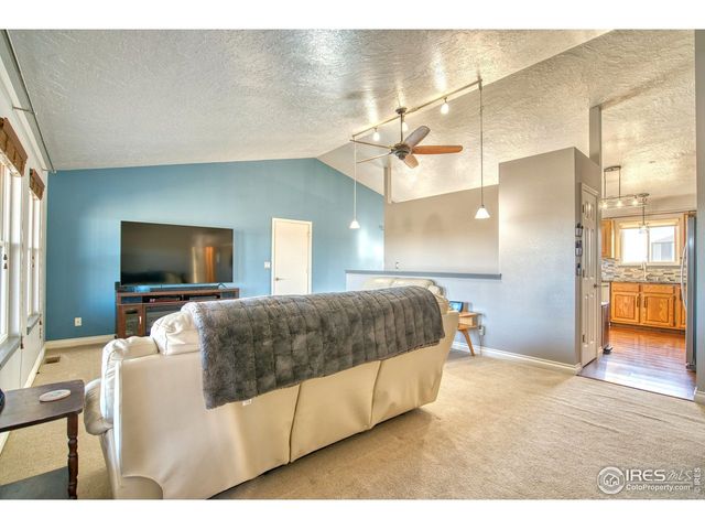 26028 Rangeview Dr, Kersey, CO 80644