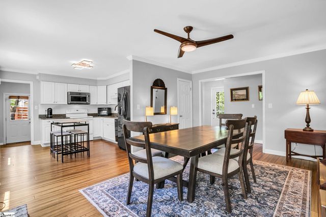 4946 Vineyard Lane, Greenville, SC 29615