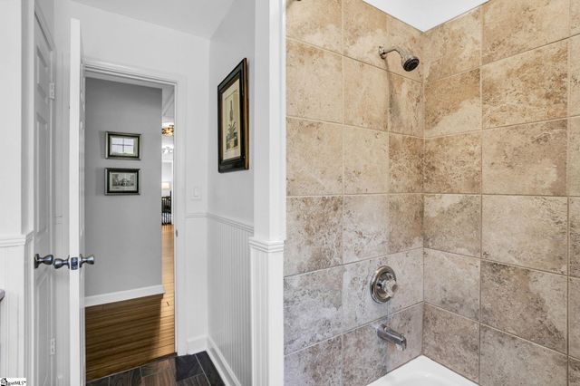 4946 Vineyard Lane, Greenville, SC 29615