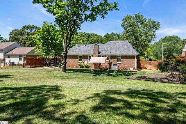 4946 Vineyard Lane, Greenville, SC 29615