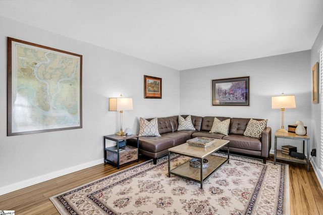 4946 Vineyard Lane, Greenville, SC 29615