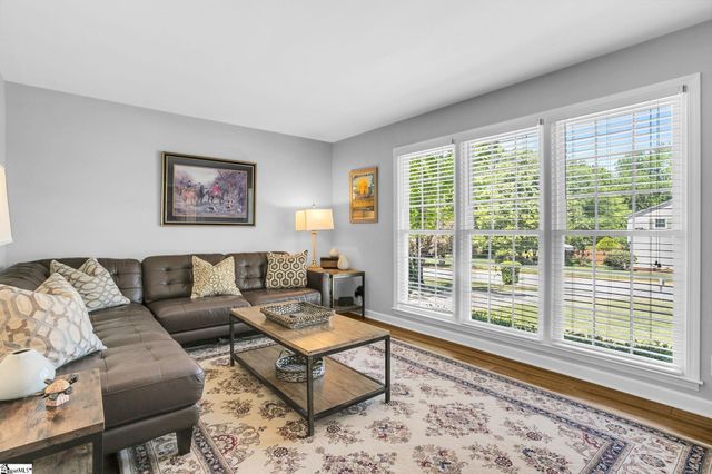 4946 Vineyard Lane, Greenville, SC 29615