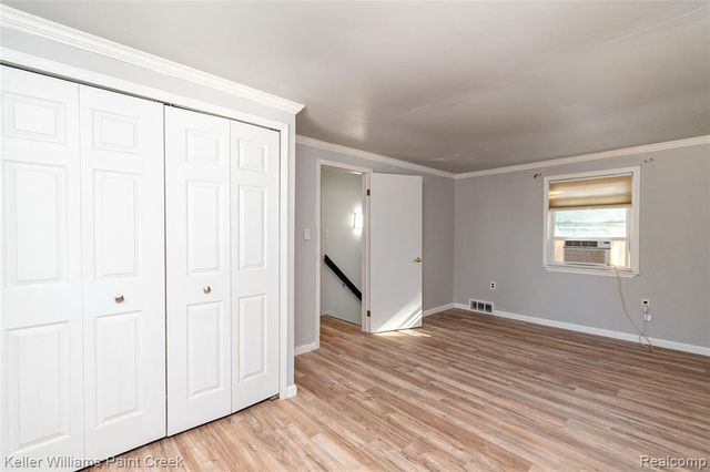 27425 Townley Street, Madison Heights, MI 48071