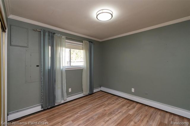 27425 Townley Street, Madison Heights, MI 48071