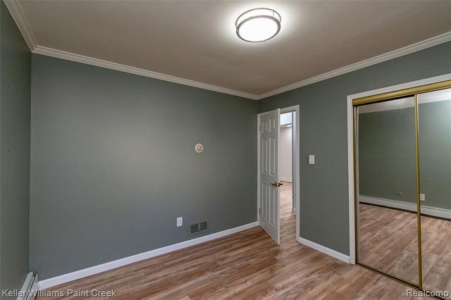 27425 Townley Street, Madison Heights, MI 48071