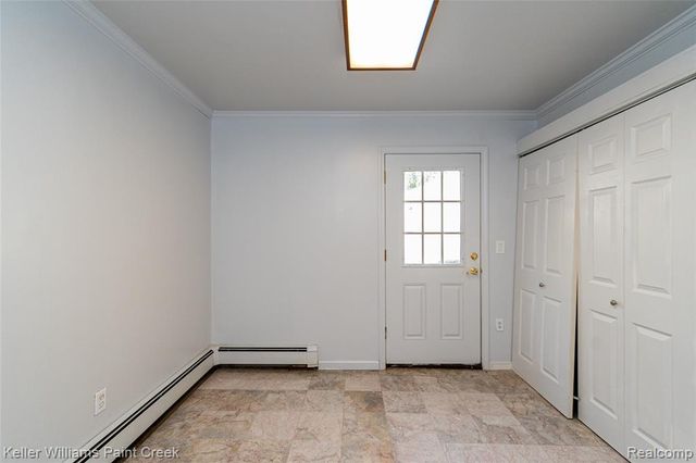 27425 Townley Street, Madison Heights, MI 48071