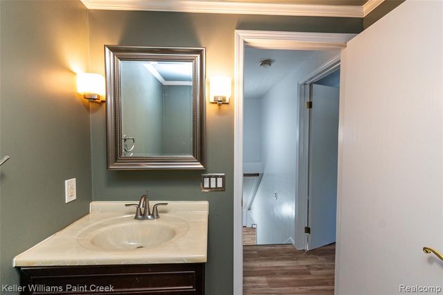 27425 Townley Street, Madison Heights, MI 48071