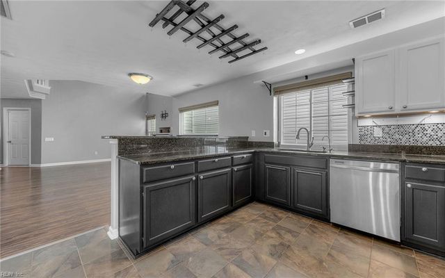 652 Pawleys ARCH, Virginia Beach, VA 23462