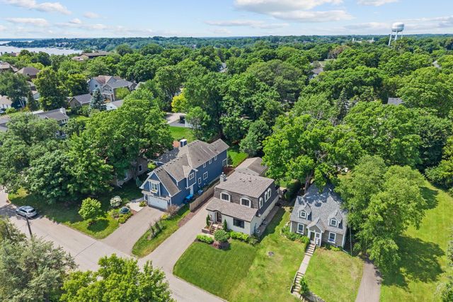 219 Chicago Avenue N, Wayzata, MN 55391