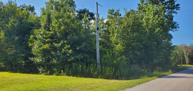 3029 Nelson Lane, Wheatfield, IN 46392