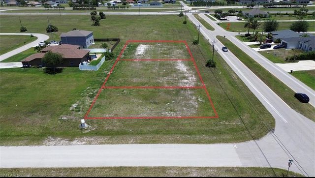 3231 Gulfstream PKWY, Cape Coral, FL 33993
