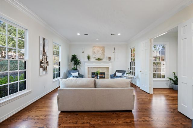 4033 Piping Rock Lane, Houston, TX 77027