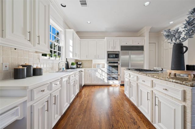 4033 Piping Rock Lane, Houston, TX 77027