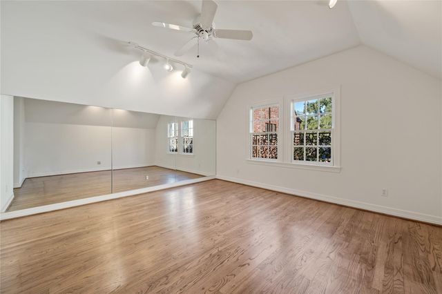 4033 Piping Rock Lane, Houston, TX 77027