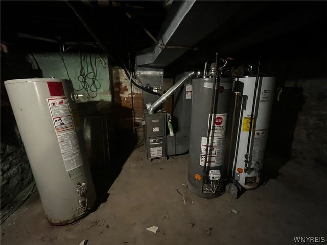 2701 Clinton Street, West Seneca, NY 14224