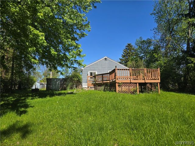 2132 Transit Road, West Seneca, NY 14224