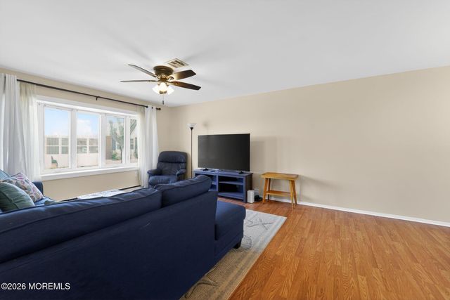 1263B Hamilton Court, Lakewood, NJ 08701