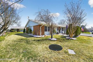 1263B Hamilton Court, Lakewood, NJ 08701