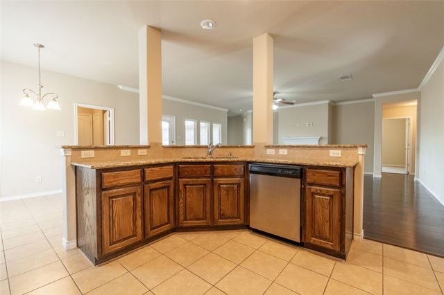 1112 Hidden Creek Drive, Royse City, TX 75189