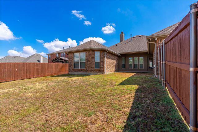 1112 Hidden Creek Drive, Royse City, TX 75189