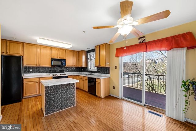 252 ROBERT ST, Baltimore, MD 21217