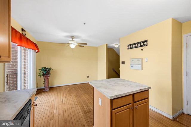 252 ROBERT ST, Baltimore, MD 21217