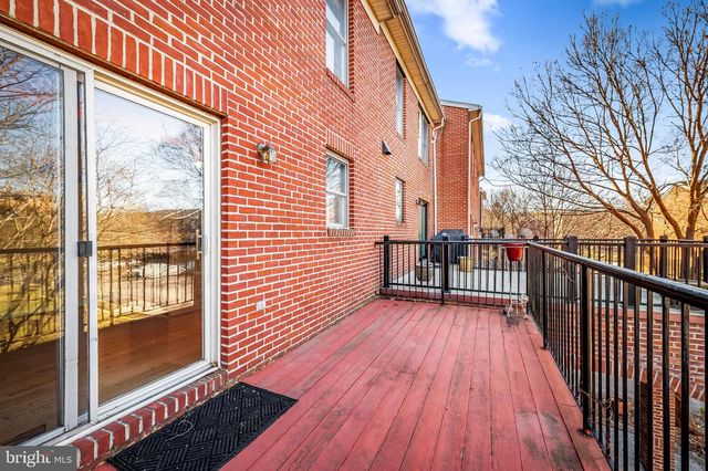 252 ROBERT ST, Baltimore, MD 21217