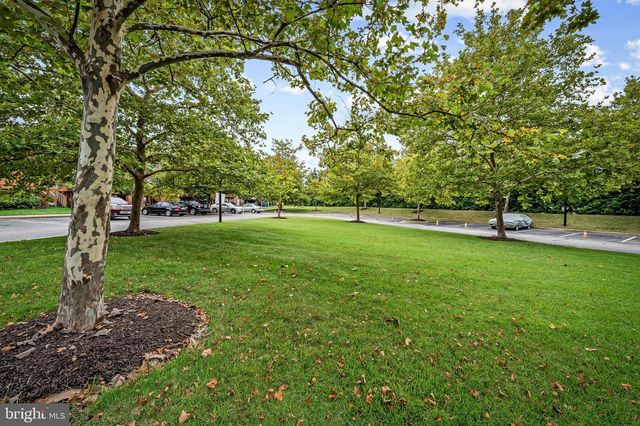 252 ROBERT ST, Baltimore, MD 21217